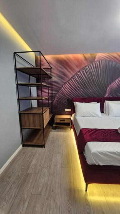 City Center Apartment Tirana Esterno foto